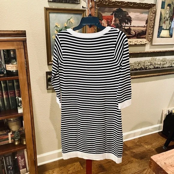 Banana Republic Factory 3/4 sleeve stretch knit sweater dress SZ M black white - Picture 7 of 9
